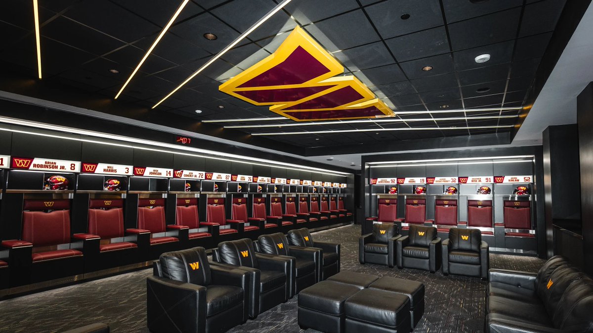 obvlon's tweet photo. Commanders new locker room unveiled (from team site). https://t.co/B9230EIEGW