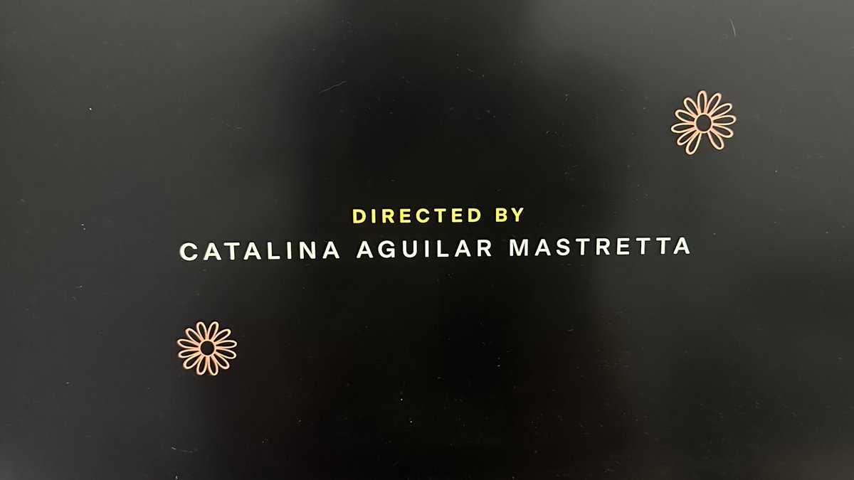 andreafioren's tweet image. Catalina Aguilar Mastretta directora de Nadie Nos Va A Extrañar dirigió este último episodio (La Última Cena) de The Summer I Turned Pretty🤍