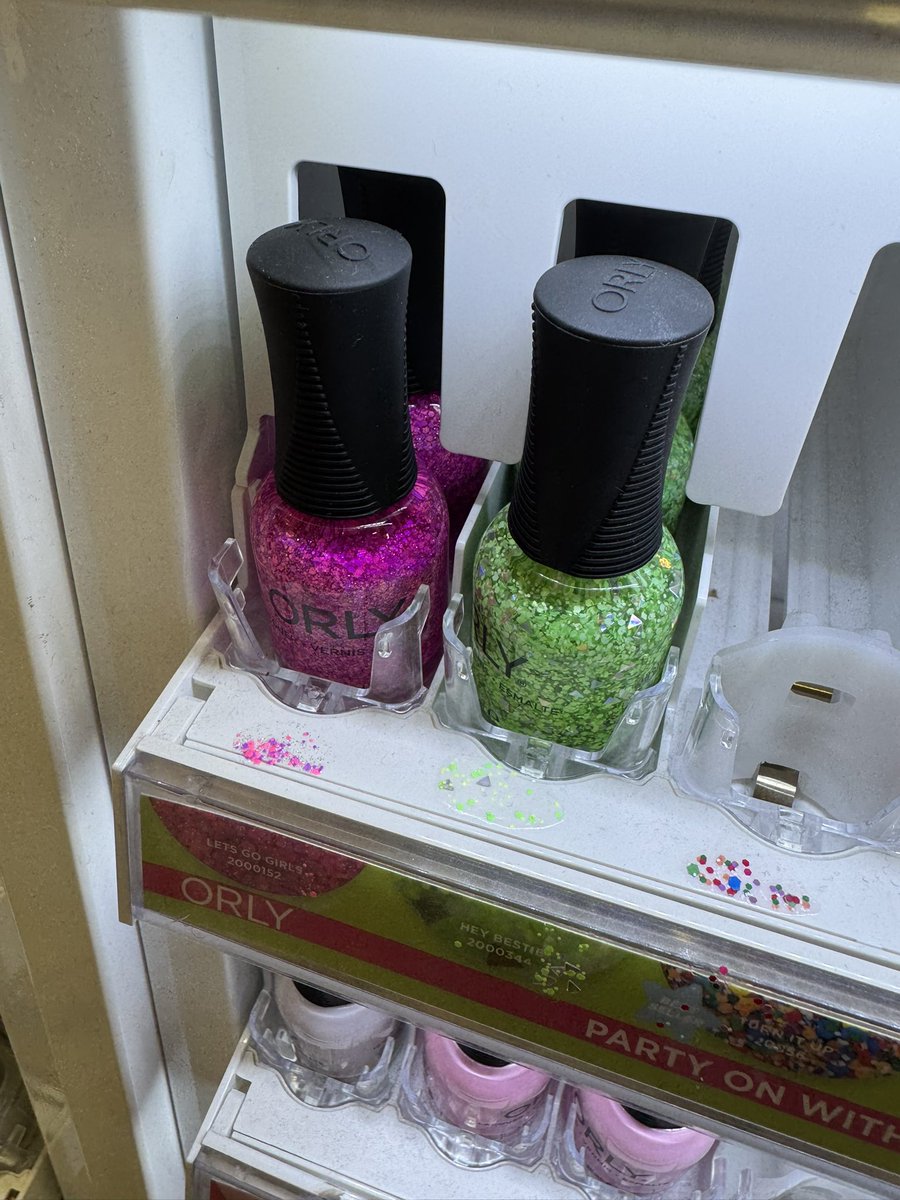 Ender_Eret's tweet image. i see them everywhere