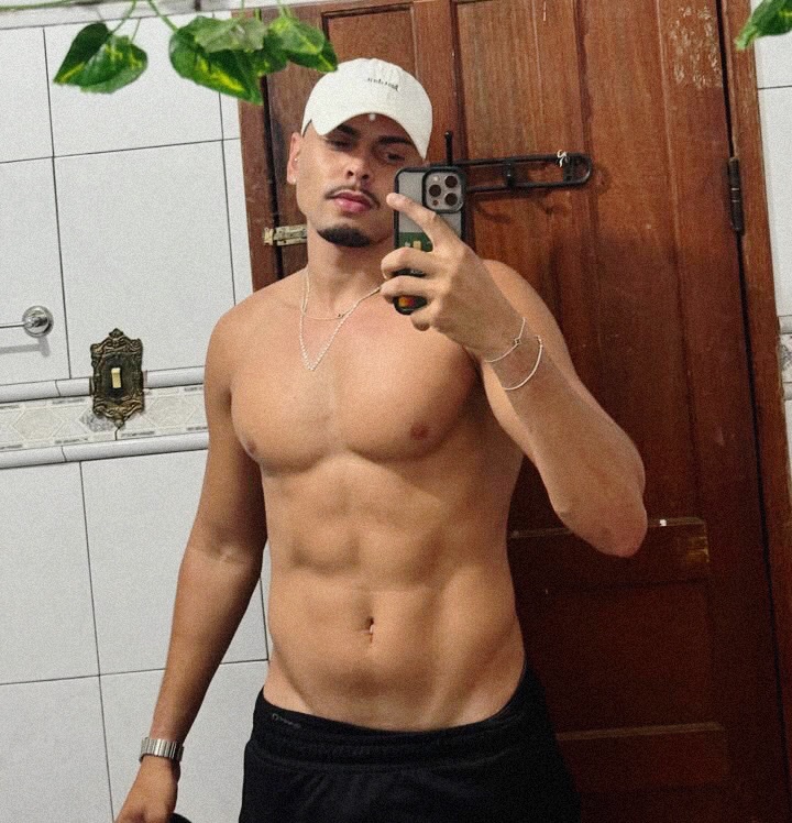 slttte's tweet image. 