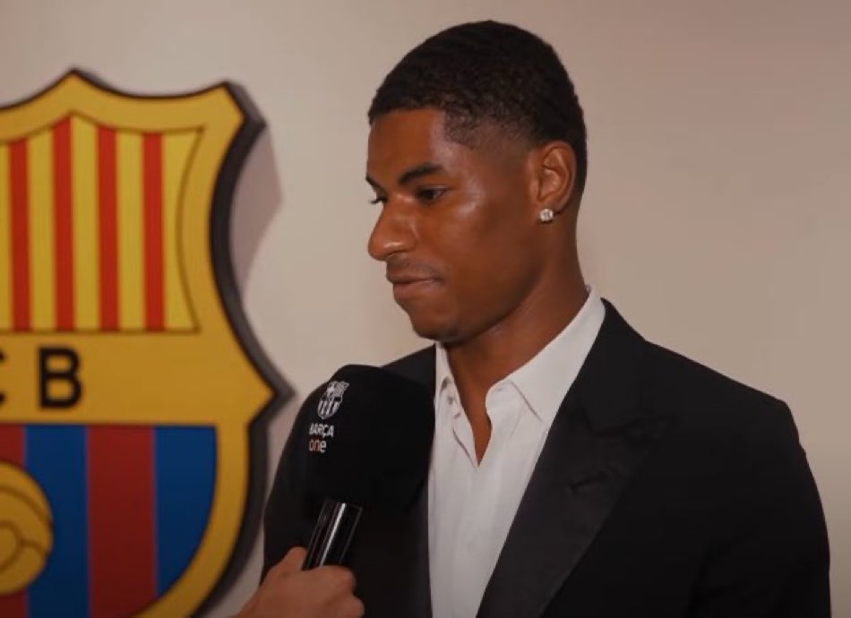 MartinMinan_'s tweet image. ‼️MARCUS RASHFORD. “Hansi Flick fue otro factor clave para venir. Las conversaciones que tuve con él fueron muy positivas. Ha demostrado ser uno de los entrenadores top. Llevó a un equipo joven a una temporada tan exitosa y ha vuelto a la pretemporada QUERIENDO MÁS.” #FCB 🏴🔵🔴