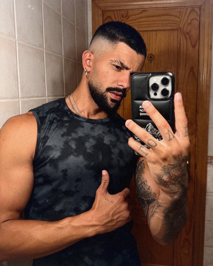 slttte's tweet image. 