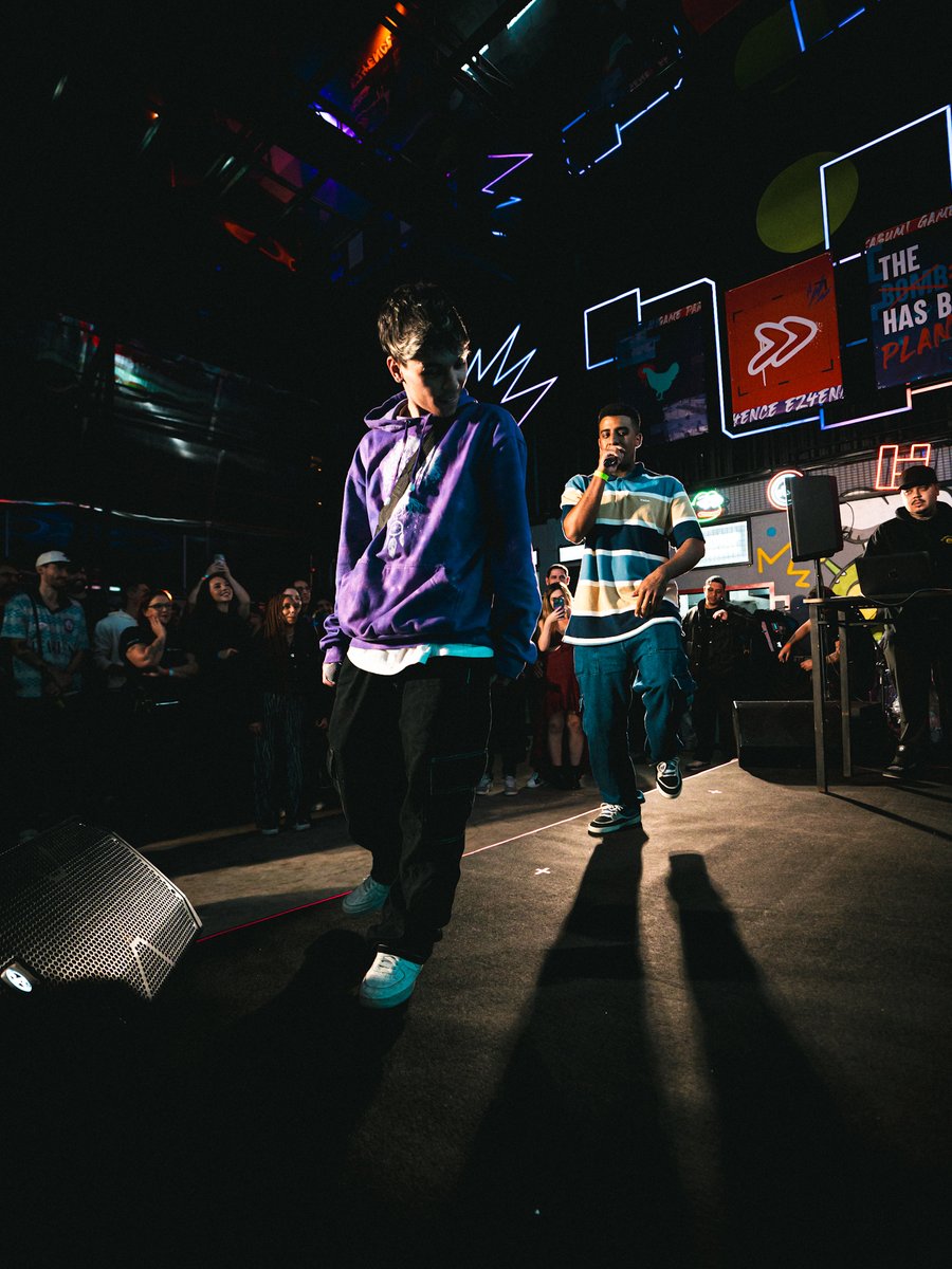 kabumcombr's tweet image. KaBuM! Game Party, apenas!
Que evento insano! Nada melhor do que uma watchparty de CS com o Gau, uma batalha de rima com a galera da batalha da norte e, pra fechar, um show com ele: Di Ferrero!