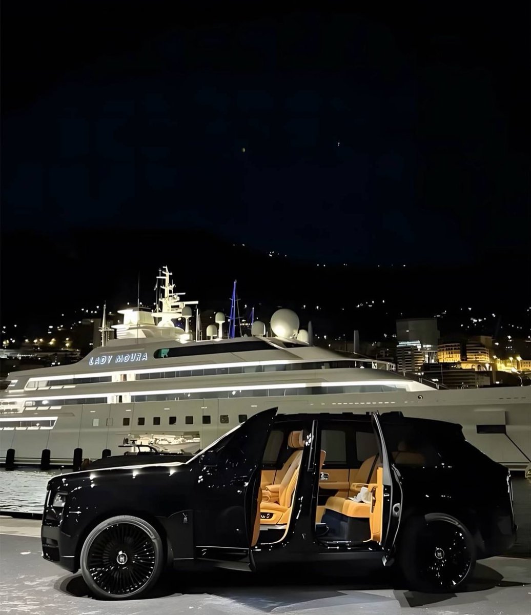 LuxuryCars365's tweet image. 