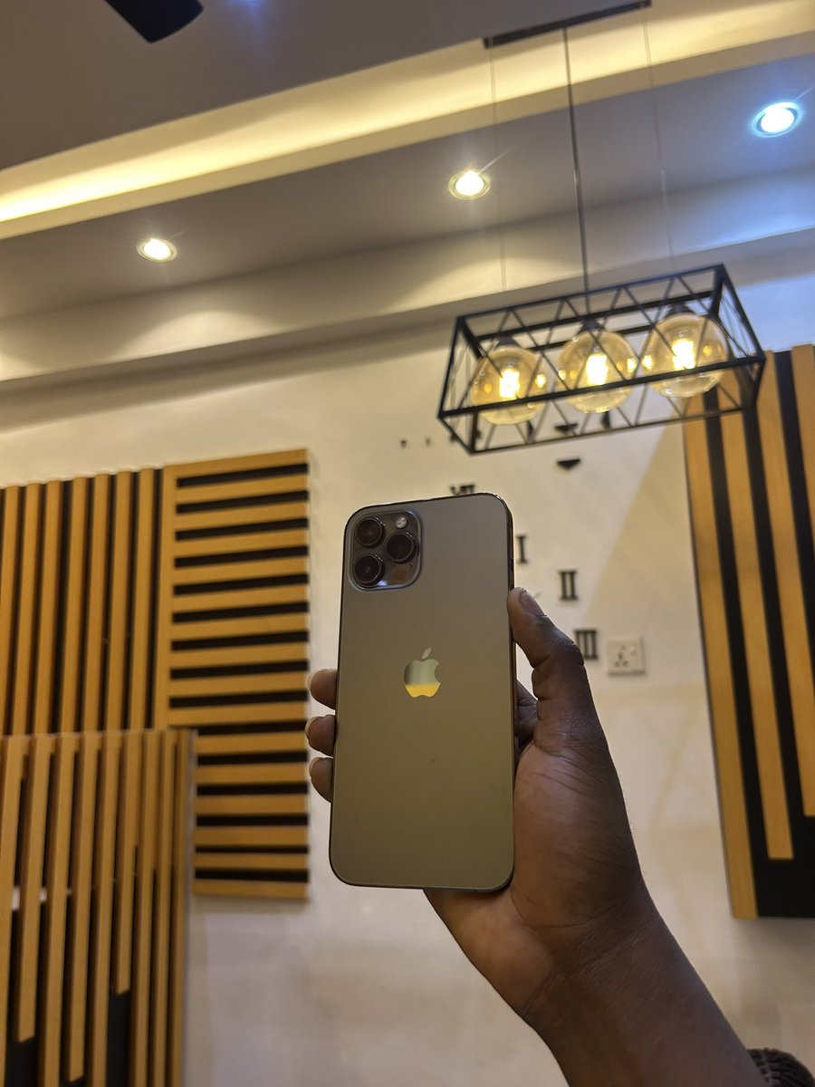 DeputyGad's tweet image. 12 PRO MAX
128 GB
FACE ID ERROR
JUST 3800
Everything works perfectly
Loc: KSI-ADUM
📞0546971661
Kindly rt for me fam
