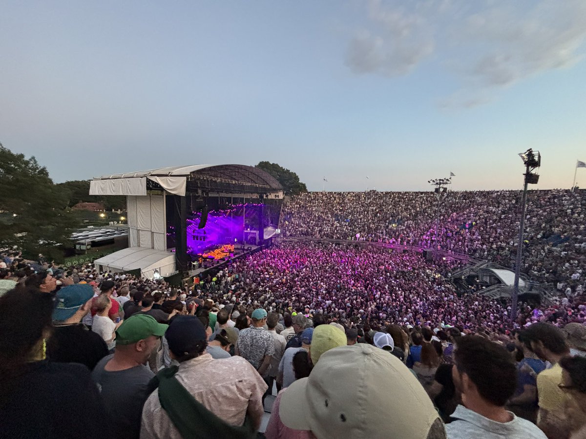 Three years ago today, I sat by my dad’s side in the hospital and watched him pass.

Forty days of intensive treatment.
Forty days of hell.

He was my mentor.
My best friend.

The person I called for advice, for laughter, for grounding. The smartest man I know.

There hasn’t been