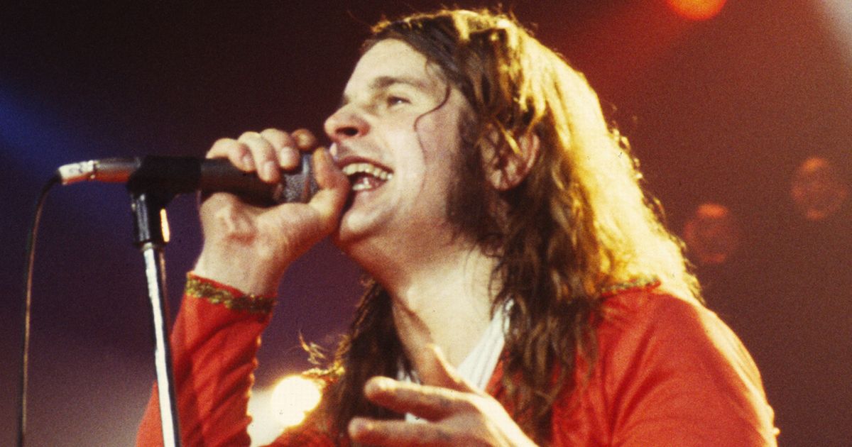 MirrorCeleb's tweet image. Ozzy Osbourne's life before fame – 'shy' admission and prison experience mirror.co.uk/3am/celebrity-…