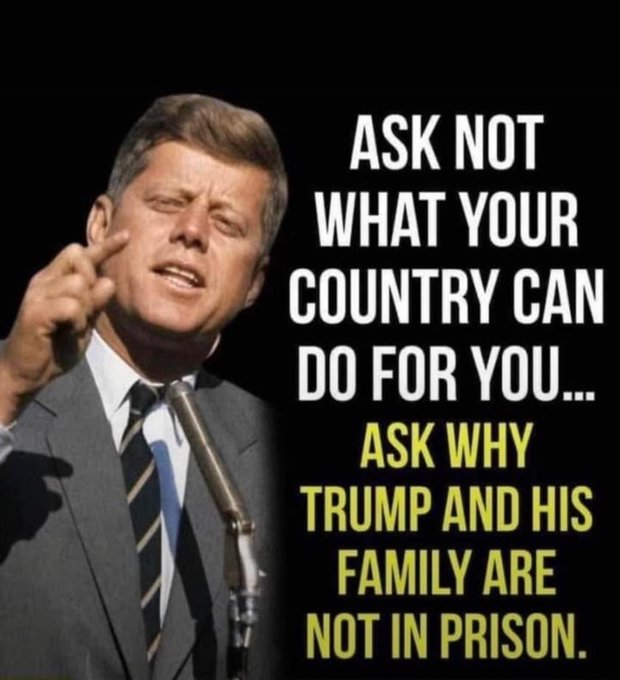 AtheoGnosis's tweet image. #ImpeachTrumpNOW