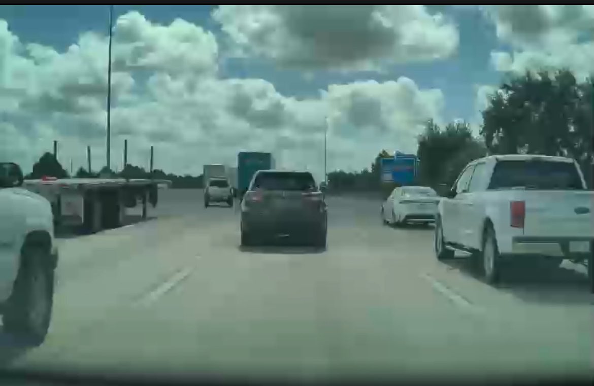 FracSlap's tweet image. I've seen a lot of things sitting in the middle of I-10, but this is my first time seeing a semi trailer.