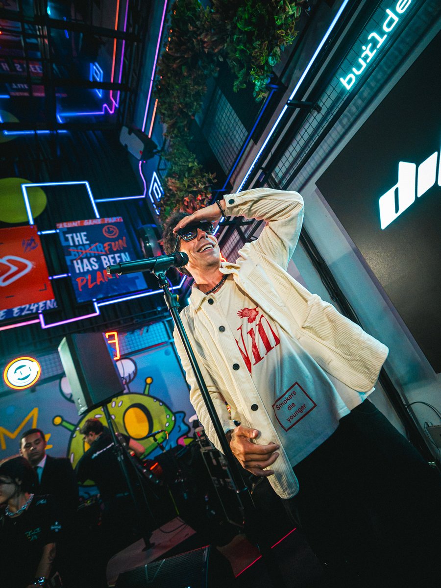kabumcombr's tweet image. KaBuM! Game Party, apenas!
Que evento insano! Nada melhor do que uma watchparty de CS com o Gau, uma batalha de rima com a galera da batalha da norte e, pra fechar, um show com ele: Di Ferrero!