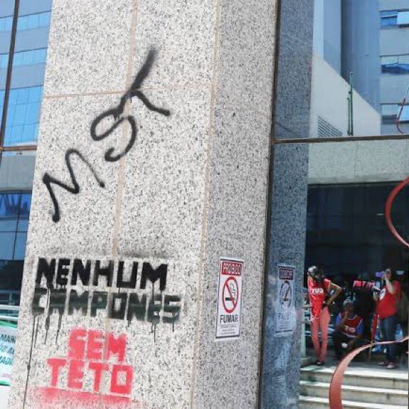 meioindep's tweet image. 🚨HOJE: MST invade e depreda centro de pesquisa internacional na Bahia