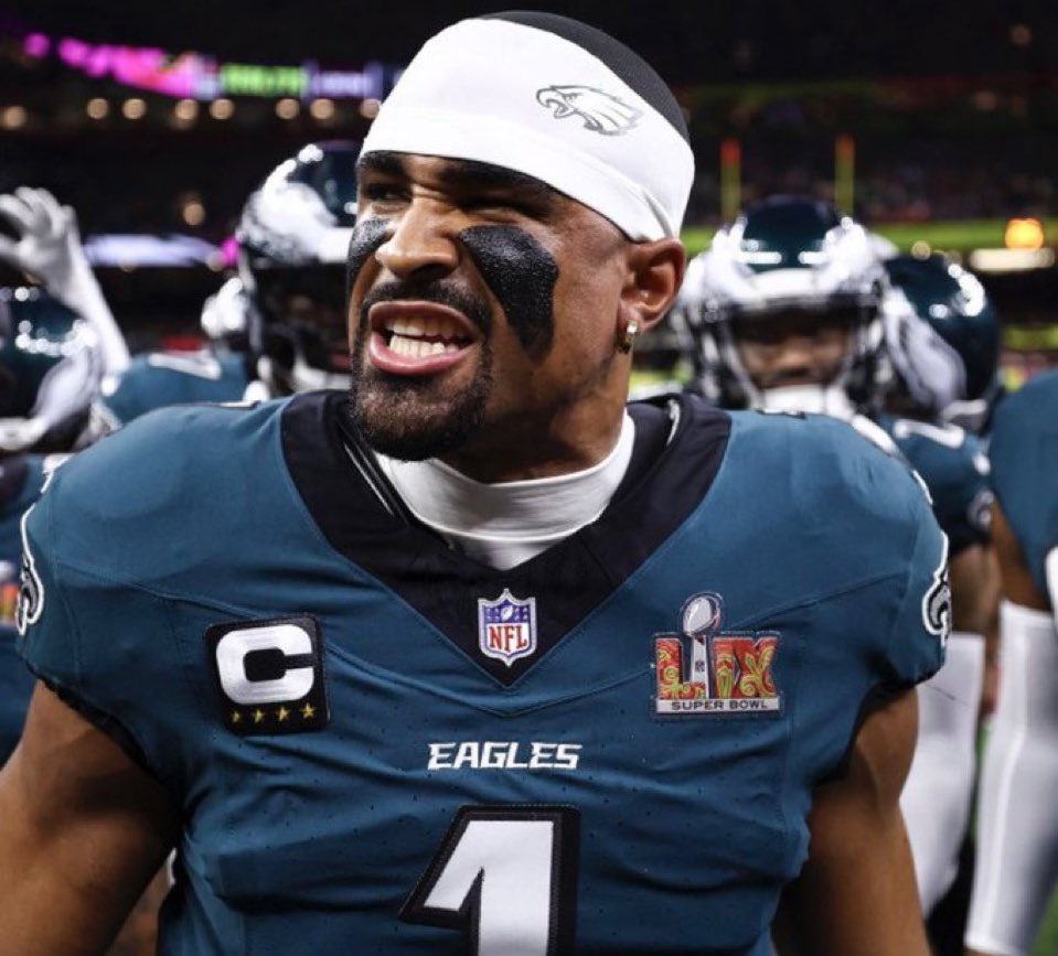 PhilaFanCentral's tweet image. “It was a moment and that moment’s behind us”
No Super Bowl hangover for Jalen Hurts.