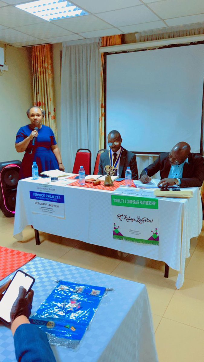 rubagalakeview's tweet image. We have had a wonderful evening with our guest speaker Sr. Gertrude Banura from @LubagaHospital who passionately spoke about Maternal and Child Health.
We meet every Wednesday here at Jevine hotel from 7PM to 8PM. Please always join us