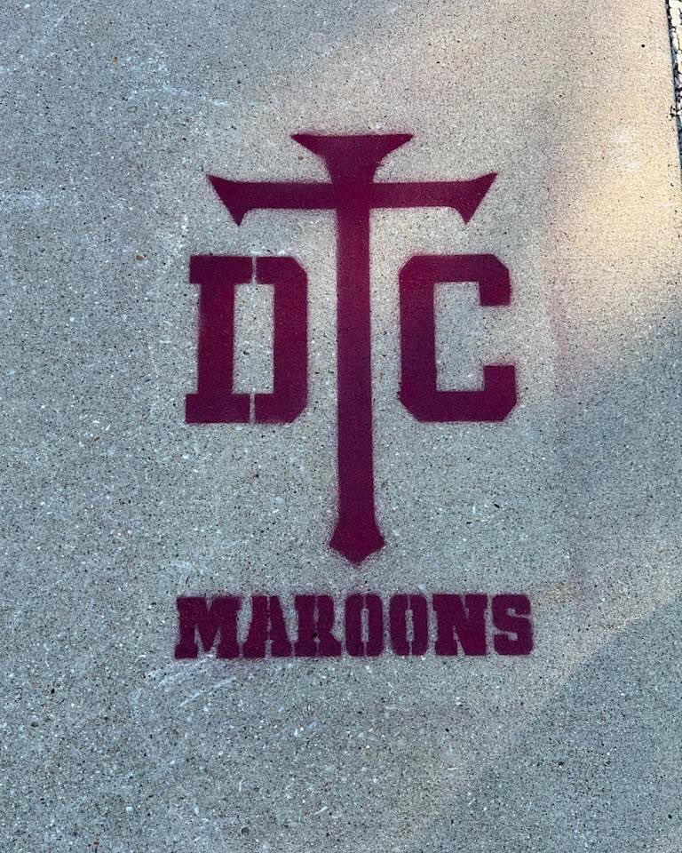 DC Cross Driveway logos are back! The cheer squad will be painting logos on driveways this fall. Show off your Maroon pride in support of Maroon Athletics! To purchase a logo or sign up for the Dowling Club please visit: bit.ly/46uNTnH. Thank you for your support!