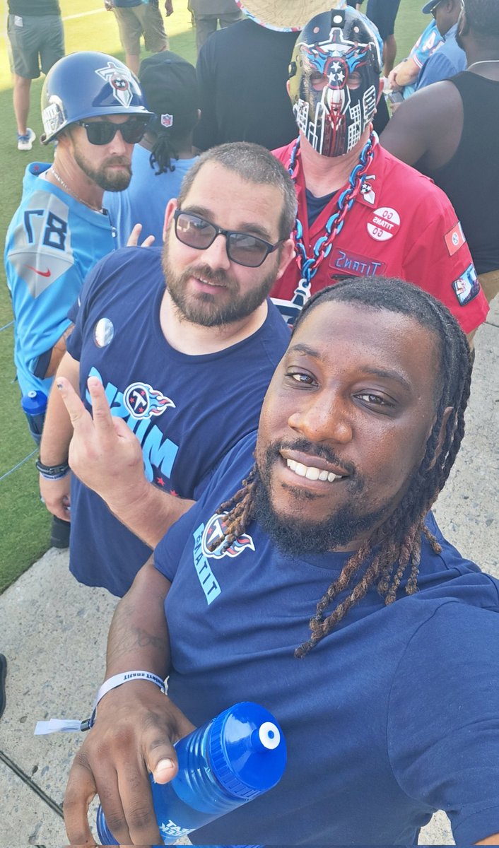 BamRich3's tweet image. It's always a good day when I see my homies!!! @PAULOLDENBURG11 @toomanykids52