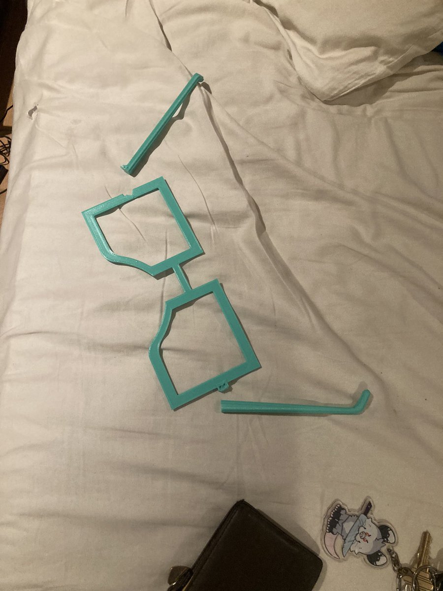 0pos_sum's tweet image. Accidentally sat down on my bed and broke my fursuit glasses. Such a shame as some of you would pay me to do that to you.