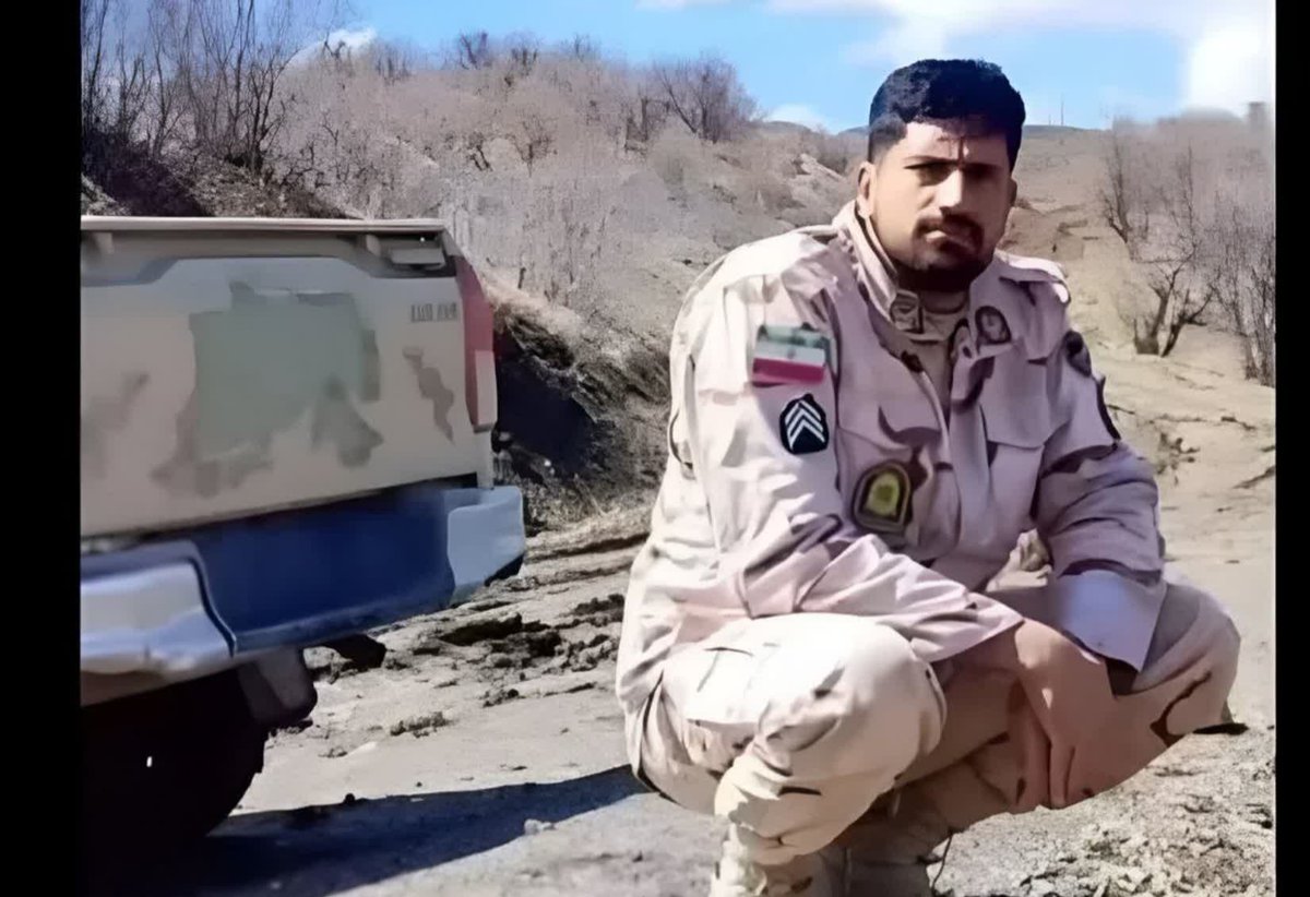 sabah_faraje's tweet image. اغراق نیست اگه بگم اسم استان ما لرستان
باید بشه شهیدستان
شهید علی بداق برای دفاع از مرزهای وطنش
آسمانی شد
شادی روحش صلوات