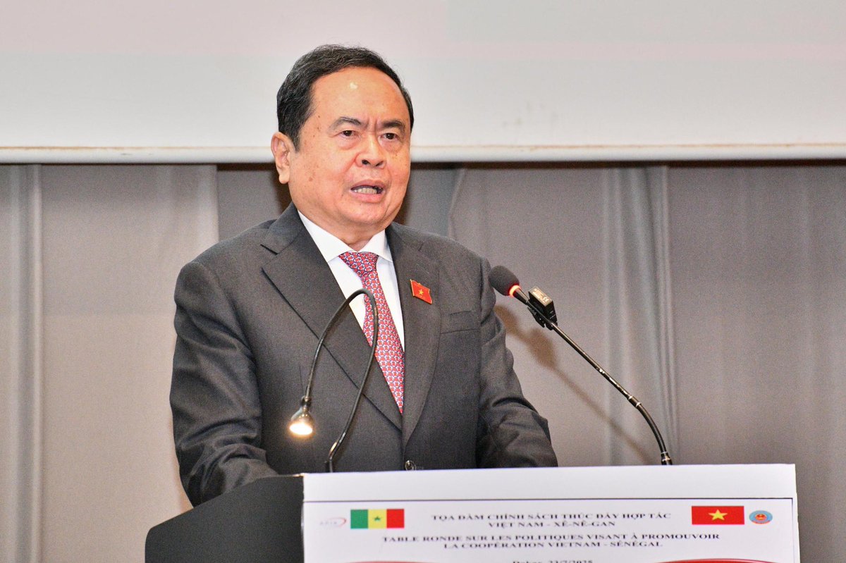 elmaalignjaay's tweet image. J’ai eu l’honneur de co-présider, aux côtés de mon homologue vietnamien, la table ronde sur la coopération agro-industrielle, commerciale et économique entre le #Sénégal et le #Vietnam.
Une étape majeure vers un partenariat stratégique et durable entre nos deux nations. 🇸🇳🇻🇳…