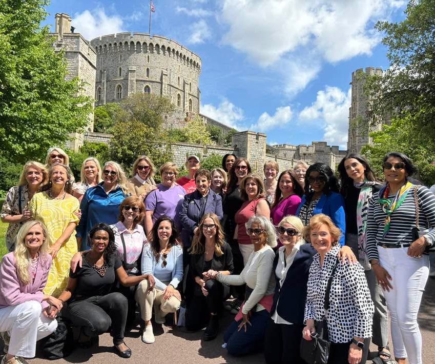 BrandiSwindell's tweet image. Windsor Castle + women of faith = unforgettable. She Leads UK Windsor Summit 2025. 🇬🇧
#WindsorWednesdays #BringingTheWorldBackToLIFE #SheLeads