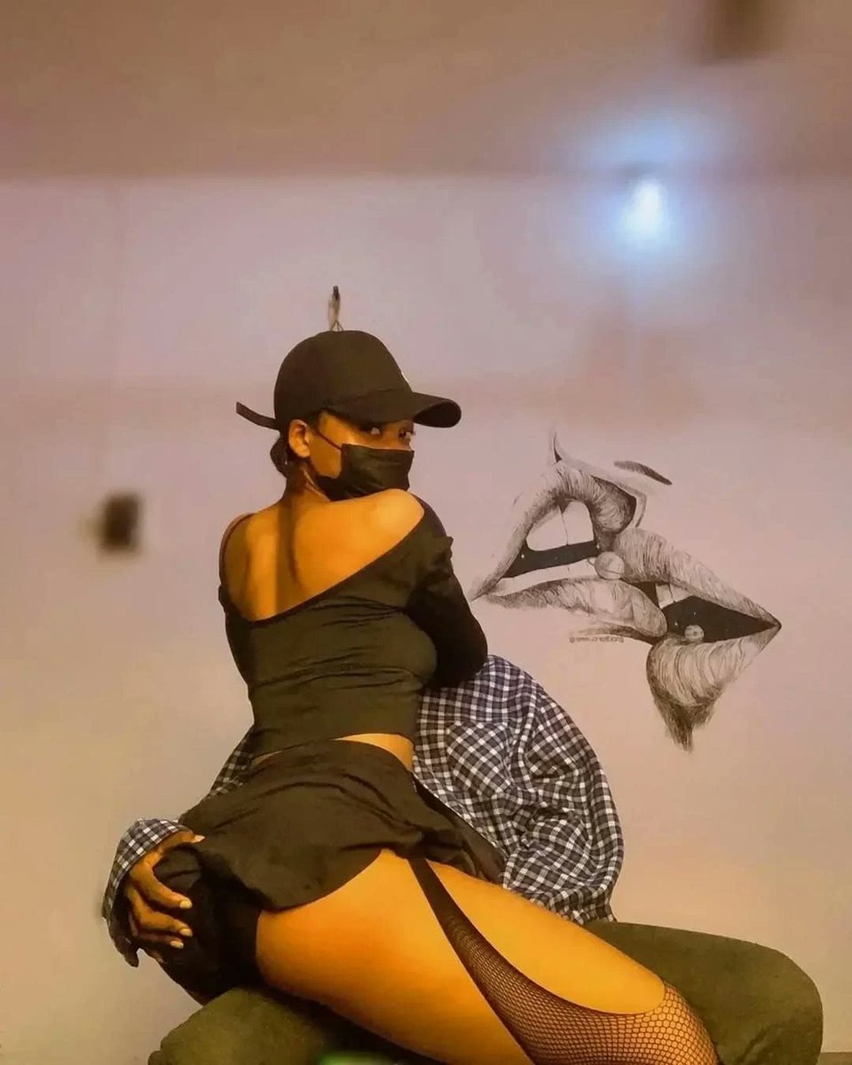 chi_mma20's tweet image. Can a guy accommodate a lady for 3 months without touching her?😏😳🤦🏿♂️