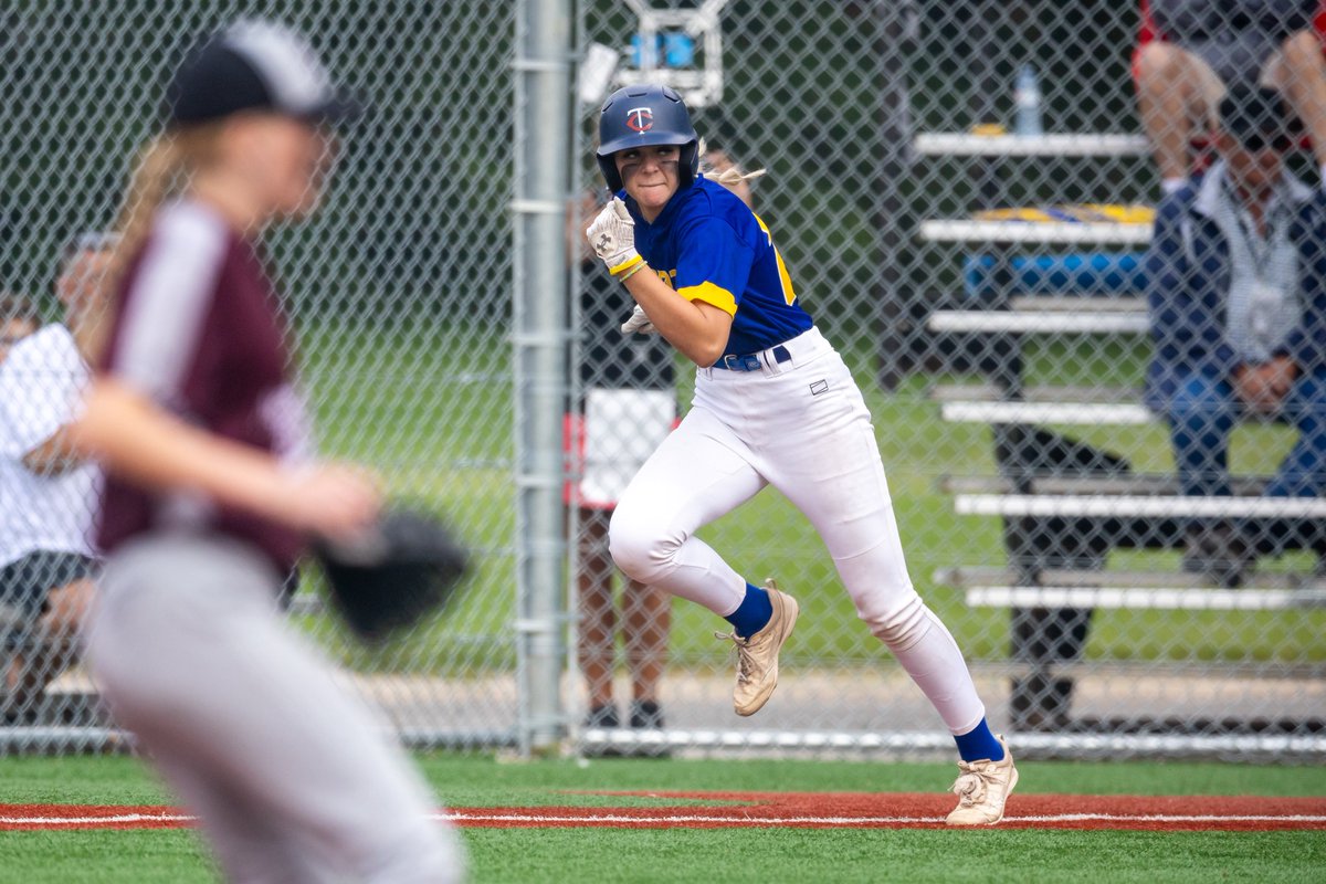 TeamAlbertaBSB's tweet image. A peak back at our 16U Girls squad in 2024 📸
They came up just short, falling to @baseballquebec in the gold medal final at @baseballcanada Nationals.
In 2025, the pursuit continues, this time under a new banner, representing @GoTeamAB at @2025canadagames!
#ReadyToRock