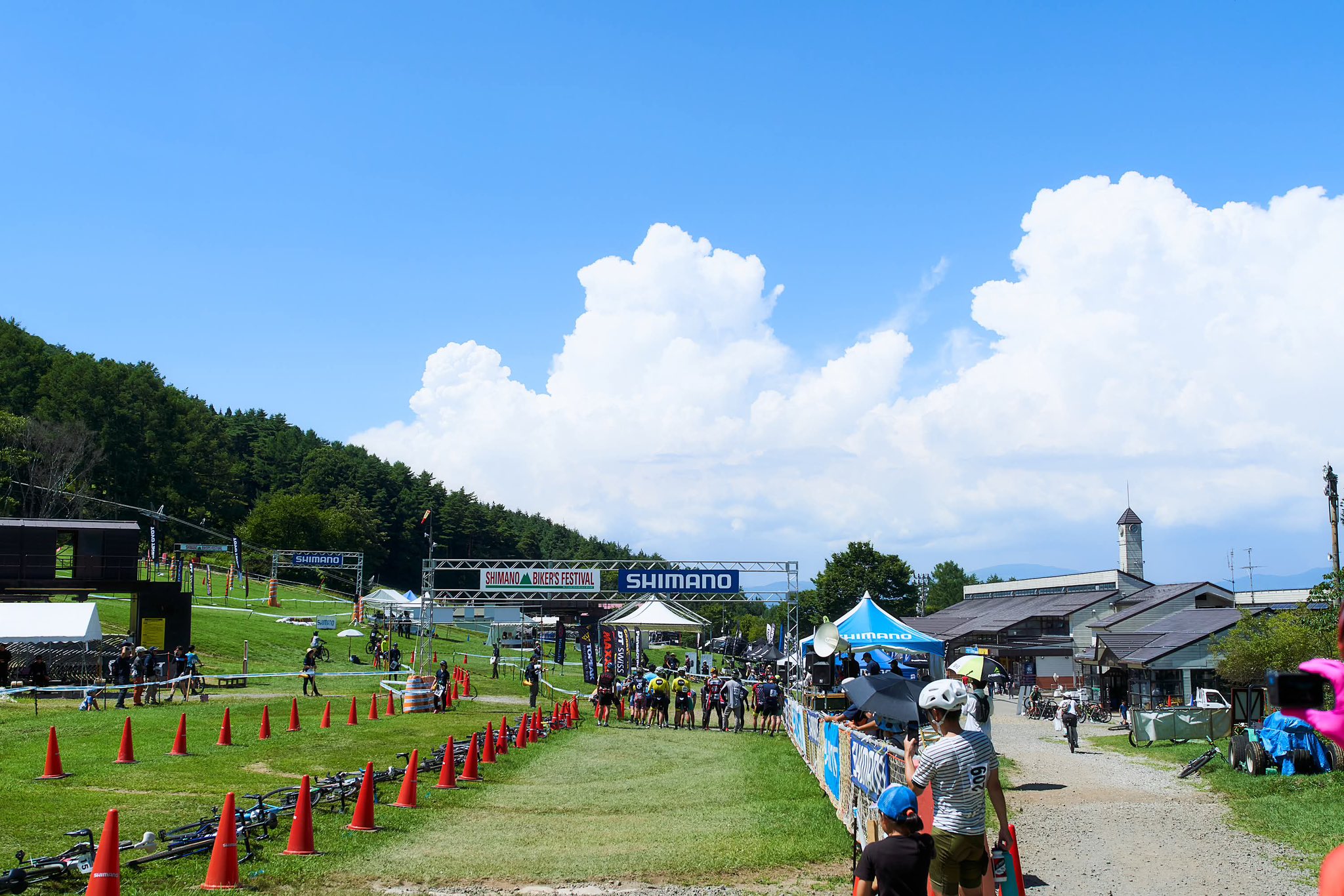 【非売品・未使用】Japan peaks チャンピオンシステム　s　Rapha ランニングトップが新素材を採用し、仕様も一新して登場