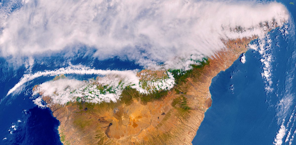 isaki64's tweet image. Buenas noches

#Tenerife hoy

Se han registrado algunas ☔️, sobre todo en la vertiente norte, de la zona noreste de la isla. En esa zonas la humedad ha sido muy alta, originando muchos problemas en en el aeropuerto de Tenerife Norte.
@tenerife_meteo 
12:30 h 🛰️ Sentinel-2