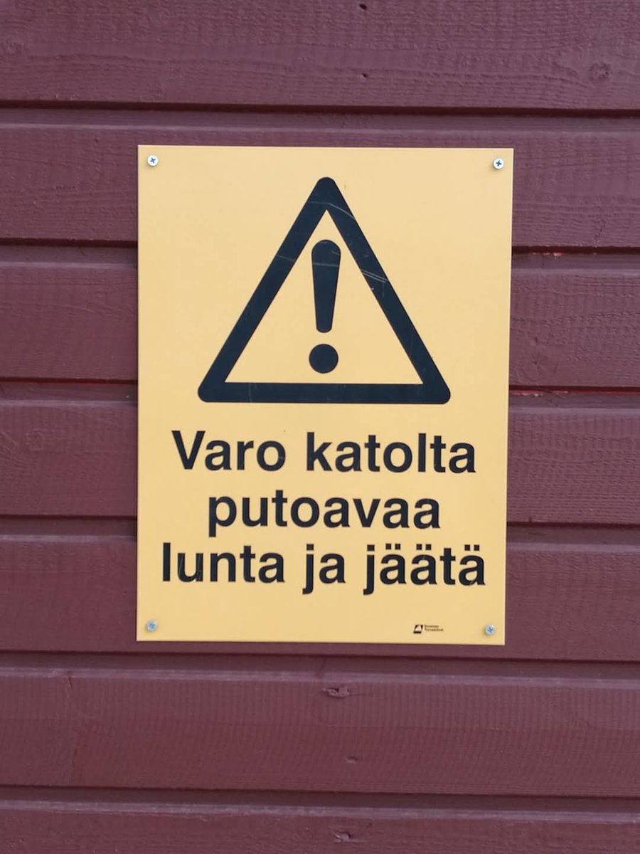 Vesa Eskola (@eskolavesa) on Twitter photo Varovasti siellä helteessä!
🧢 Laita hattu päähän
💧 Juo pitkin päivää
🌳 Suosi varjoisia paikkoja
‼️ Muista: Auto ei ole paikka lapsille tai lemmikeille – pysäköidyssä autossa lämpötila nousee vaarallisen korkeaksi minuuteissa.
Suojaa itsesi ja läheisesi auringolta! ☀️ #helle Varovasti siellä helteessä!
🧢 Laita hattu päähän
💧 Juo pitkin päivää
🌳 Suosi varjoisia paikkoja
‼️ Muista: Auto ei ole paikka lapsille tai lemmikeille – pysäköidyssä autossa lämpötila nousee vaarallisen korkeaksi minuuteissa.
Suojaa itsesi ja läheisesi auringolta! ☀️ #helle