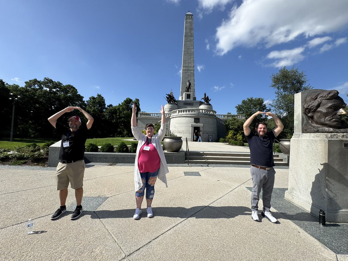 mremrich1's tweet image. When there are 3 fellow Buckeyes…
HAVE to hit
THE O-H-I-O
#GoBucks