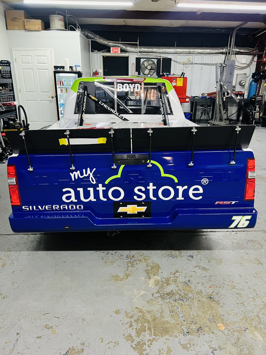 SpencerBoyd's tweet image. 📦 🛻 Rolling into Indy with horsepower and parts power 💪 Proud to have @myautostores on board for the Truck Series showdown at the IRP short track! 🛠️