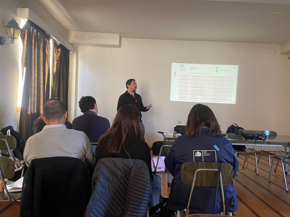 2aJunta's tweet image. Hoy fuimos los anfitriones del primer Comité Gestor de Aconcagua Alto, del Programa Transforma Gestión Hídrica de Valparaíso @Corfo.

Buscando acuerdos y soluciones concretas en materia hídrica para el sector agroalimentario.