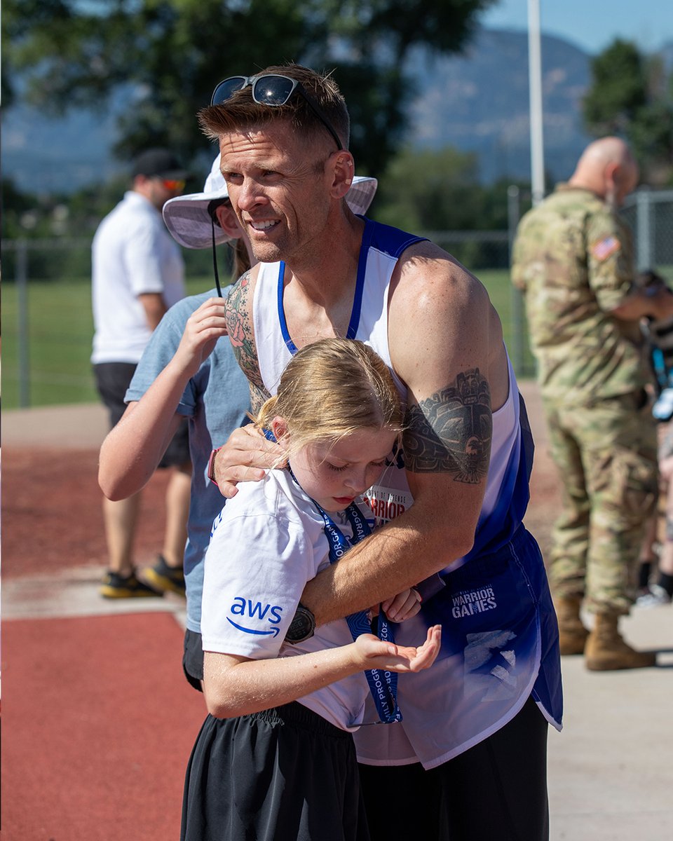 dodwarriorgames's tweet image. The DoD Warrior Games celebrate not only our Warriors, but the ones who support them too. We loved seeing family members participate in the kids race ahead of the track event, they definitely earned their medal! 🏅
#Limitless #DWG2025