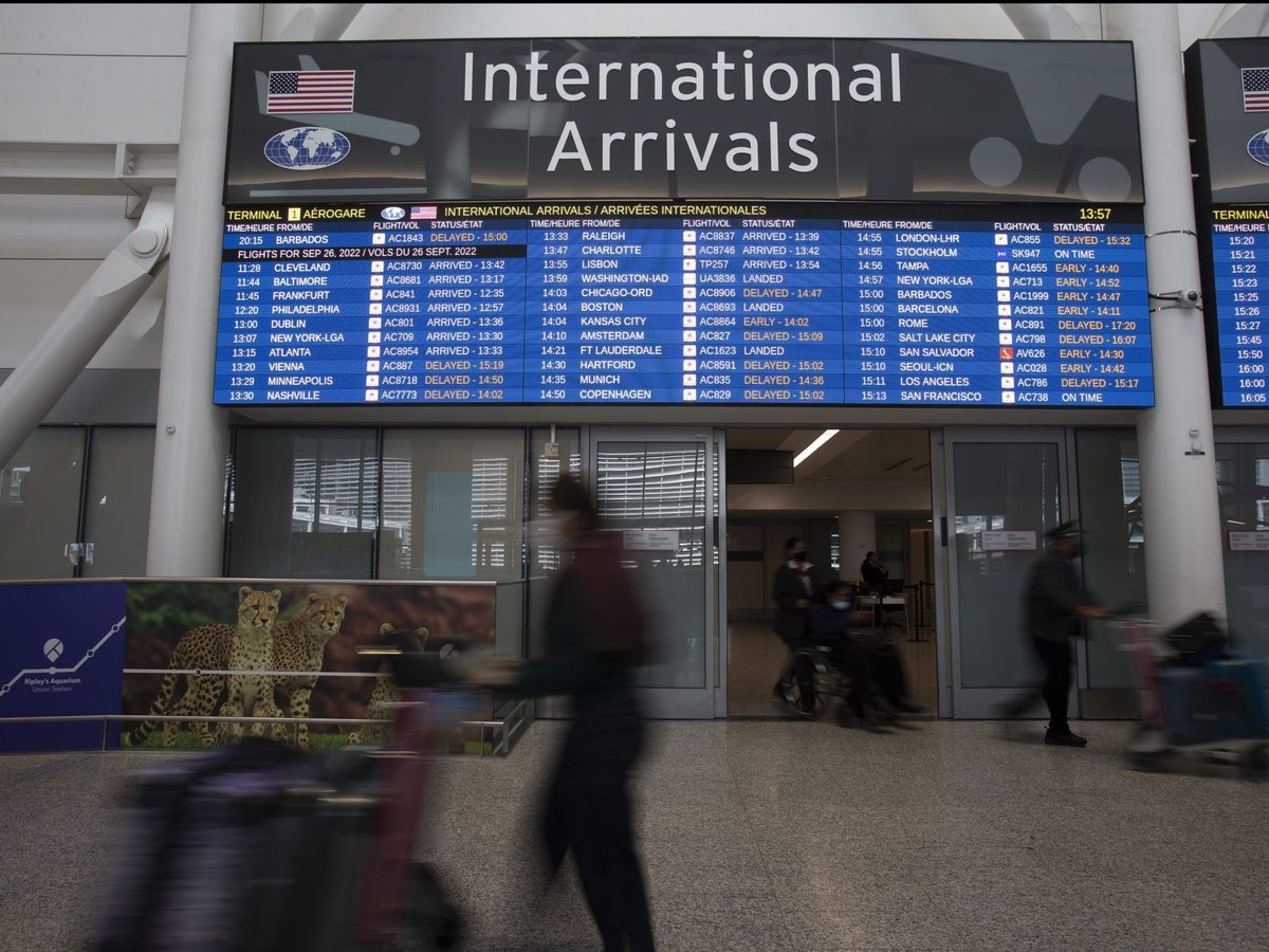 TheTorontoSun's tweet image. JAY GOLDBERG: Toronto Pearson airport continues to underperform torontosun.com/opinion/column…