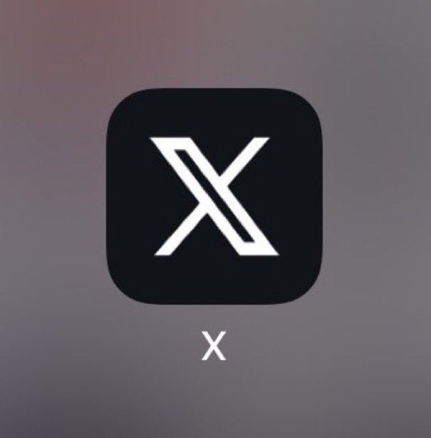 Fityeth's tweet image. Today is the two year anniversary since Elon Musk picked up X
Be real for a second do you like Twitter better or X