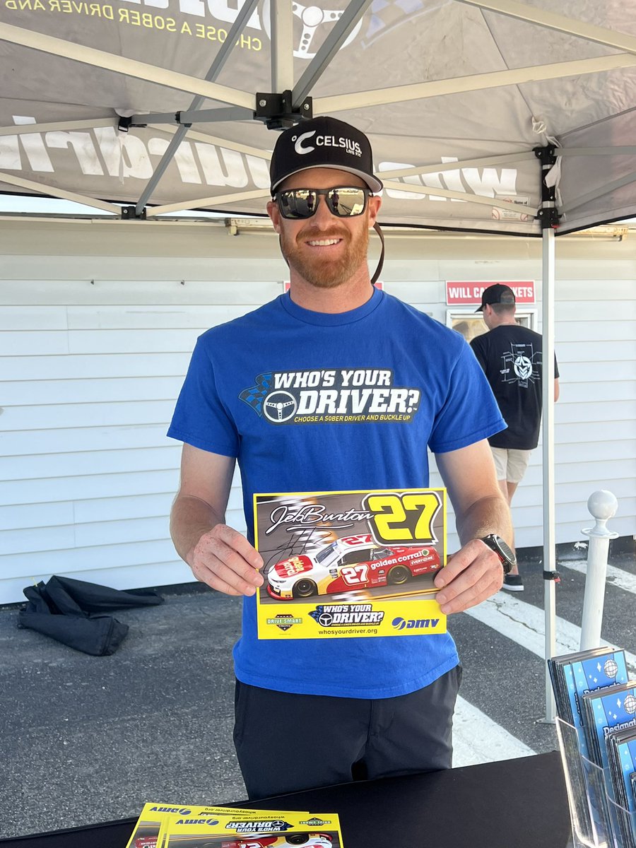 JebBurtonRacing's tweet image. Retweet and Follow me and @_WhosYourDriver to win this hero card! Winner picked tomorrow.