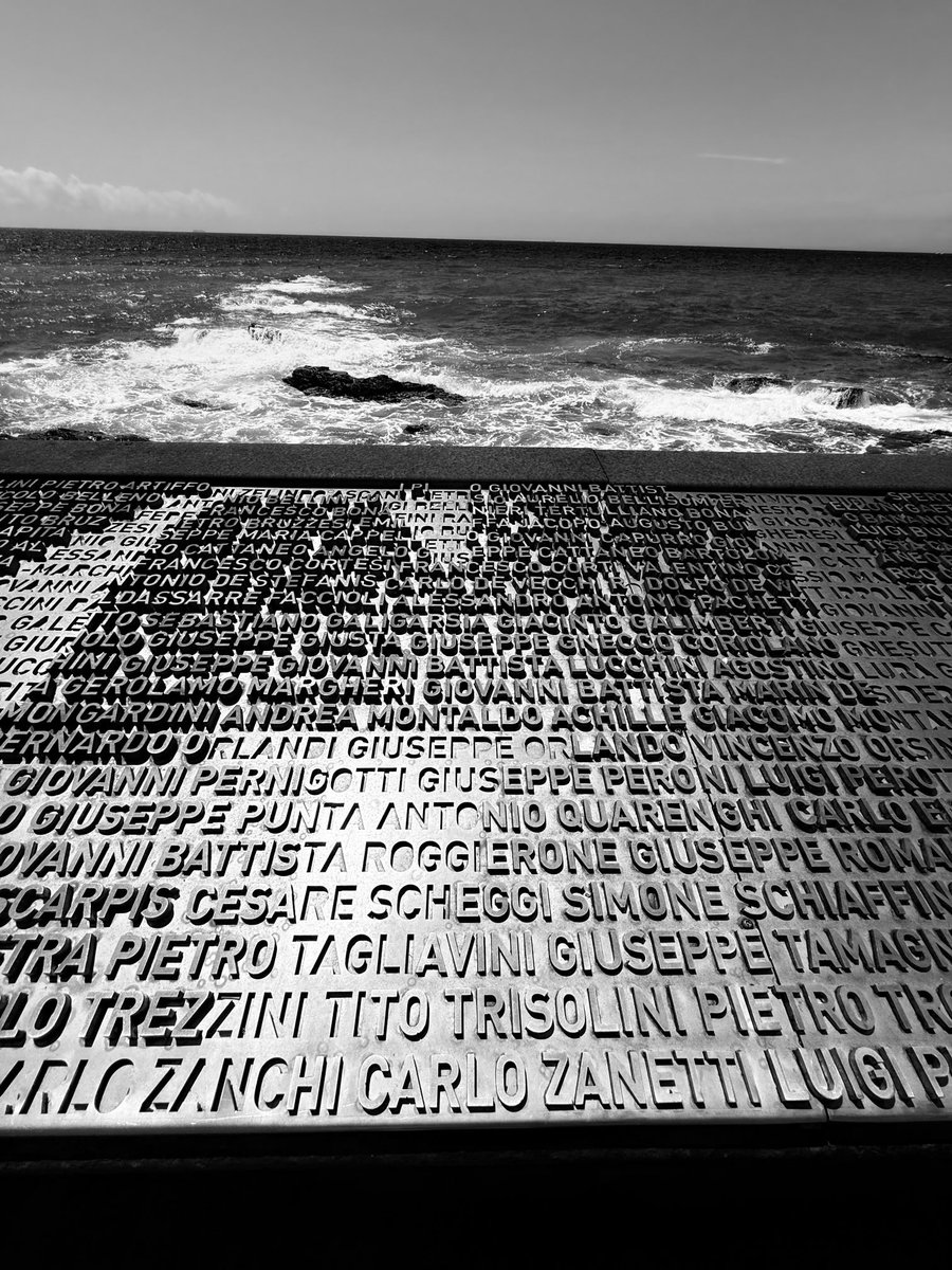 Alonein43672278's tweet image. #photography #blackandwhite #names #sea #history