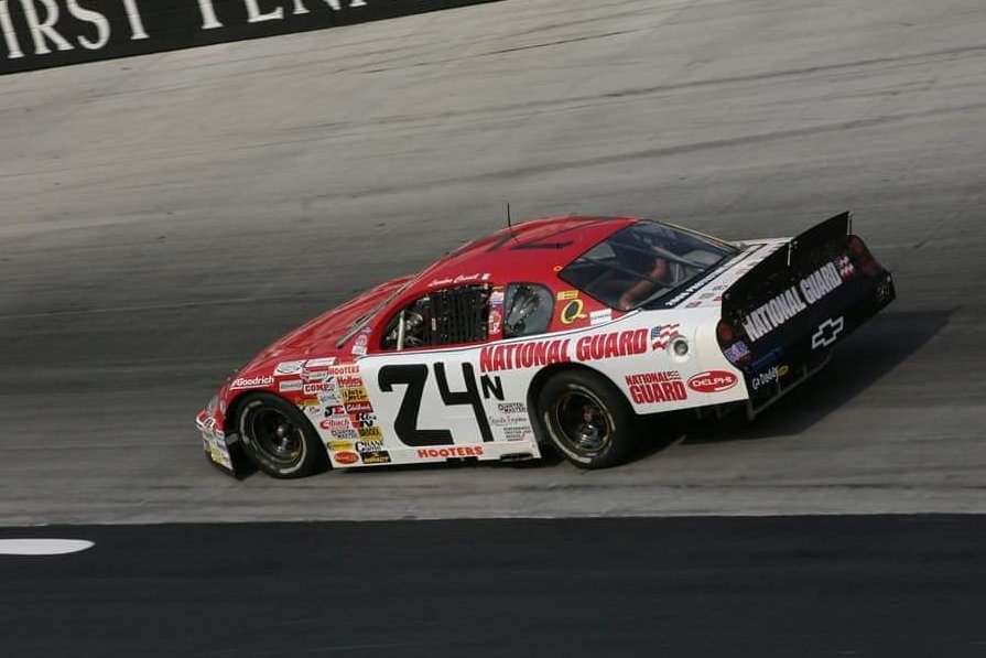 Jeff_Bluck's tweet image. Throwback to the greatest short track series - Hooters Pro Cup (early iteration of @CARSTour).
Maybe @landoncassill can tell us the story about those numbers. I was working on a car that day, and always wondered myself.
Cc: @chaseelliott @joeylogano @rboswell84 @DaleJr