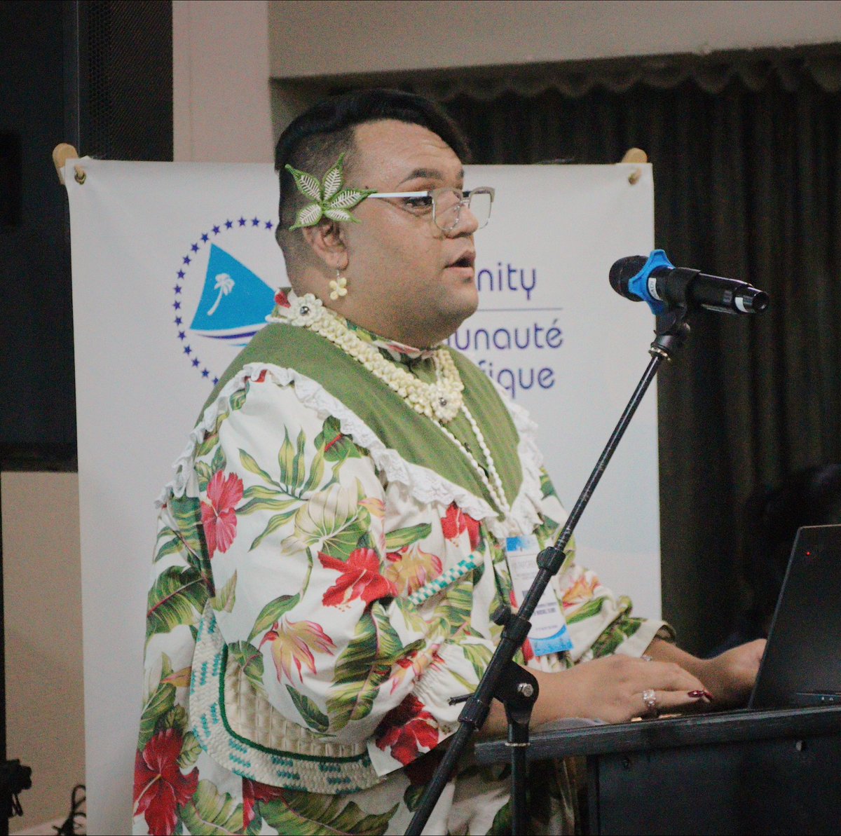 spc_cps's tweet photo. “This biennial meeting is a great opportunity for the Marshall Islands to rejoin and learn about PAPGREN,” says Randon Jack, Chief of Forestry, RMI🇲🇭.
Randon joins 15 Pacific reps in Fiji to strengthen regional action on #PlantGeneticResources.
#CePaCT #PAPGREN2025 https://t.co/ls4r3bOcET