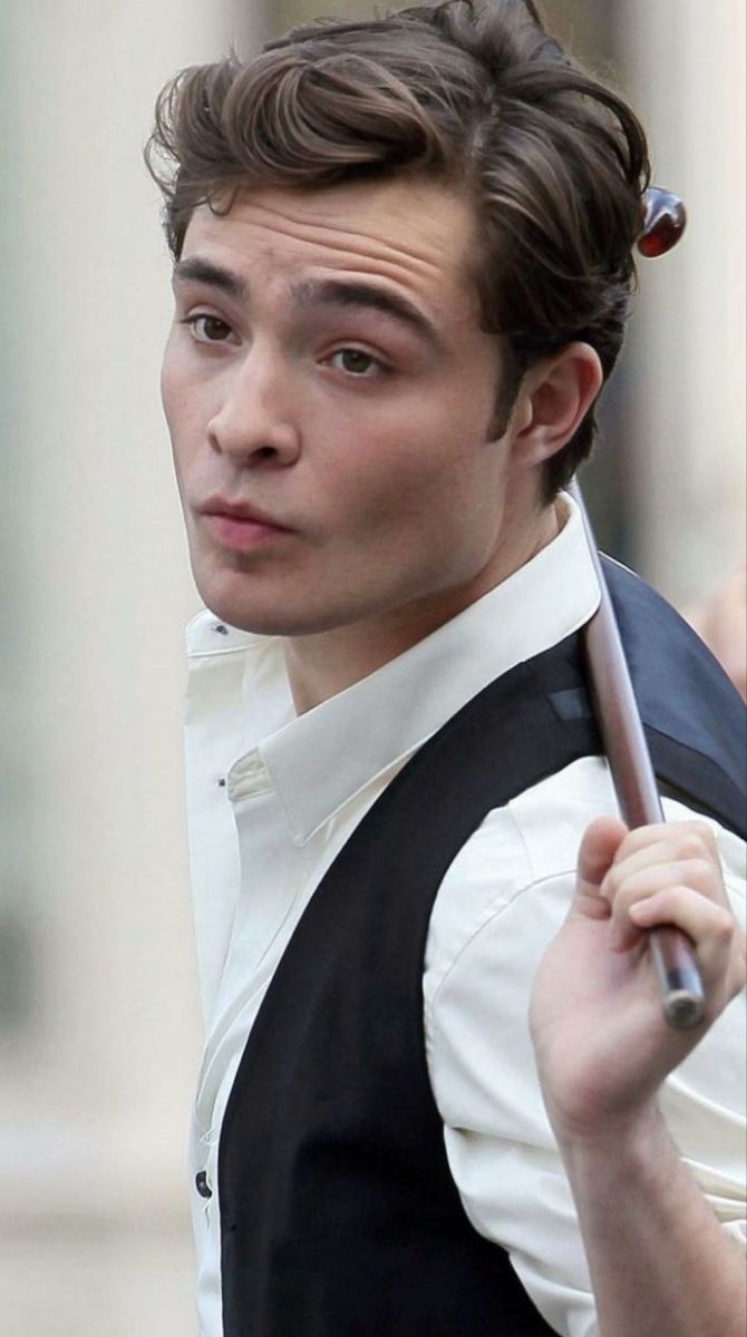 vampiradox's tweet image. Personagens mais chatos de gossip girl pqp principalmente a Vanessa