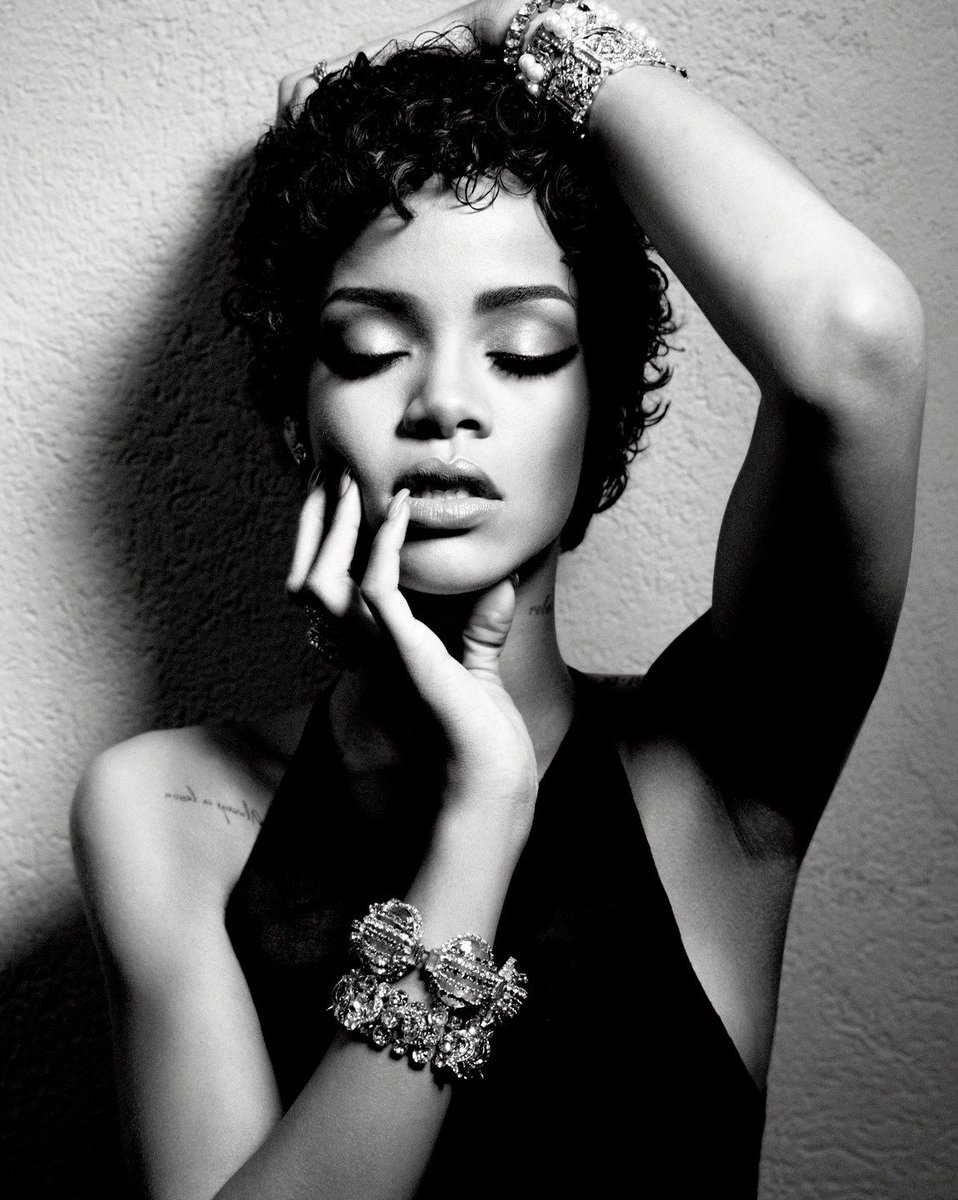 FentyStats's tweet image. .@rihanna's "Unapologetic" now has four songs with over 500 million streams on @Spotify.
Diamonds — 1,716,238,160
Stay — 1,658,318,073
Loveeeeeee Song — 585,790,353
Pour It Up — 500,366,734