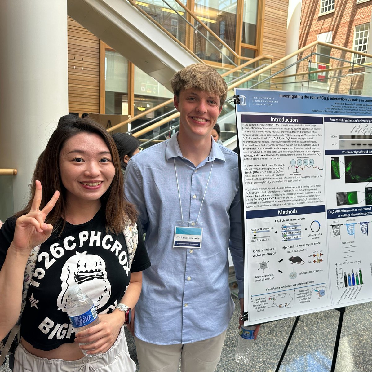 UNC_PHCO's tweet image. ⚙️ Extra! Extra! Carolina Summer Fellow Nathaniel Connolly investigated how specific protein domains regulate calcium channels at synapses in Dr. Sam Young’s lab. Key to understanding nerve signal control!
Huge thank you to his bench mentor Dr. Jianing Li! #CarolinaSummer