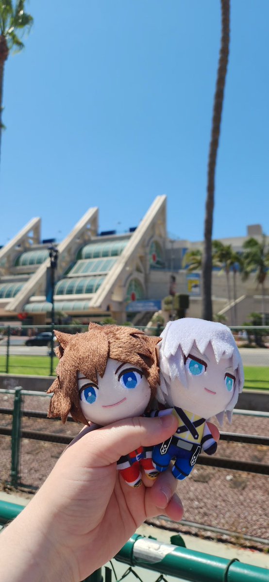 Nikutsune's tweet image. Hello from San Diego Comic Con :)