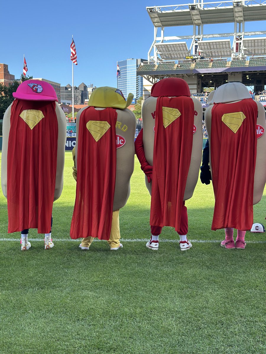 Look Up! 🦸‍♂️