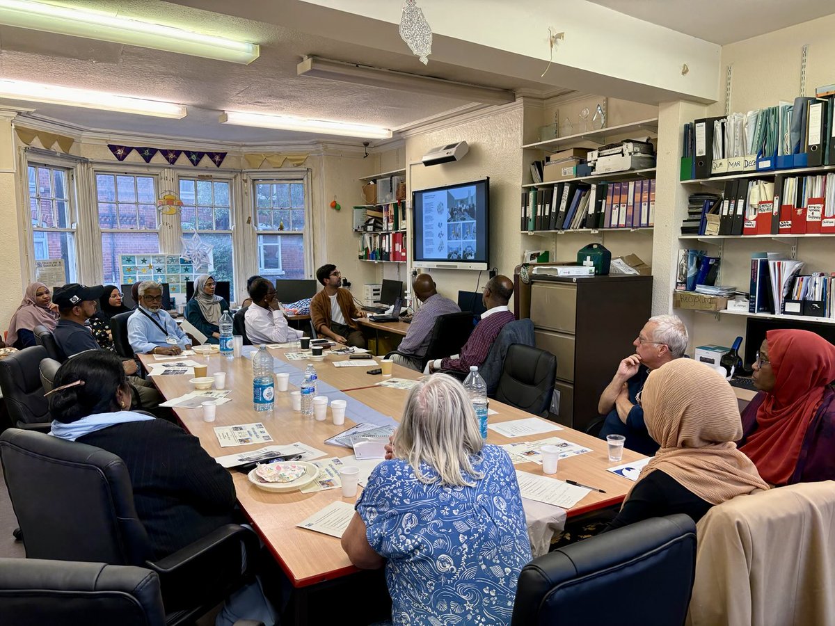 SDS’s services, communities’ needs and future plans were discussed. ⁦<a href="/TheSDSltd/">Somali Development Services CIC</a>⁩ ⁦<a href="/hashimdualembe/">Hashim Duale MBE</a>⁩ ⁦<a href="/InfoSocopa/">Socopa</a>⁩ ⁦<a href="/Leicester_News/">Leicester City Council</a>⁩