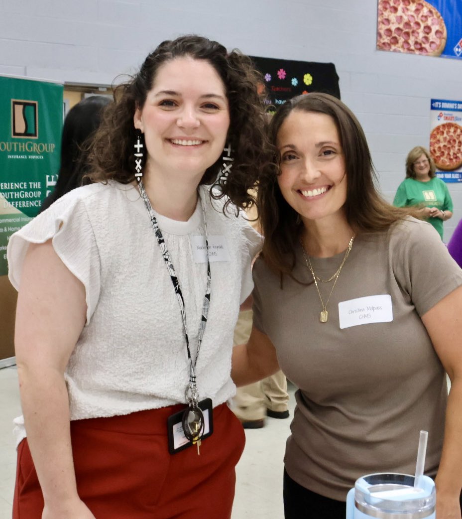 DCSeNews's tweet image. New Teacher Academy Kickoff 2025: Our newest rockstars are ready to take the stage! #TeamDCS #BeTheStandard