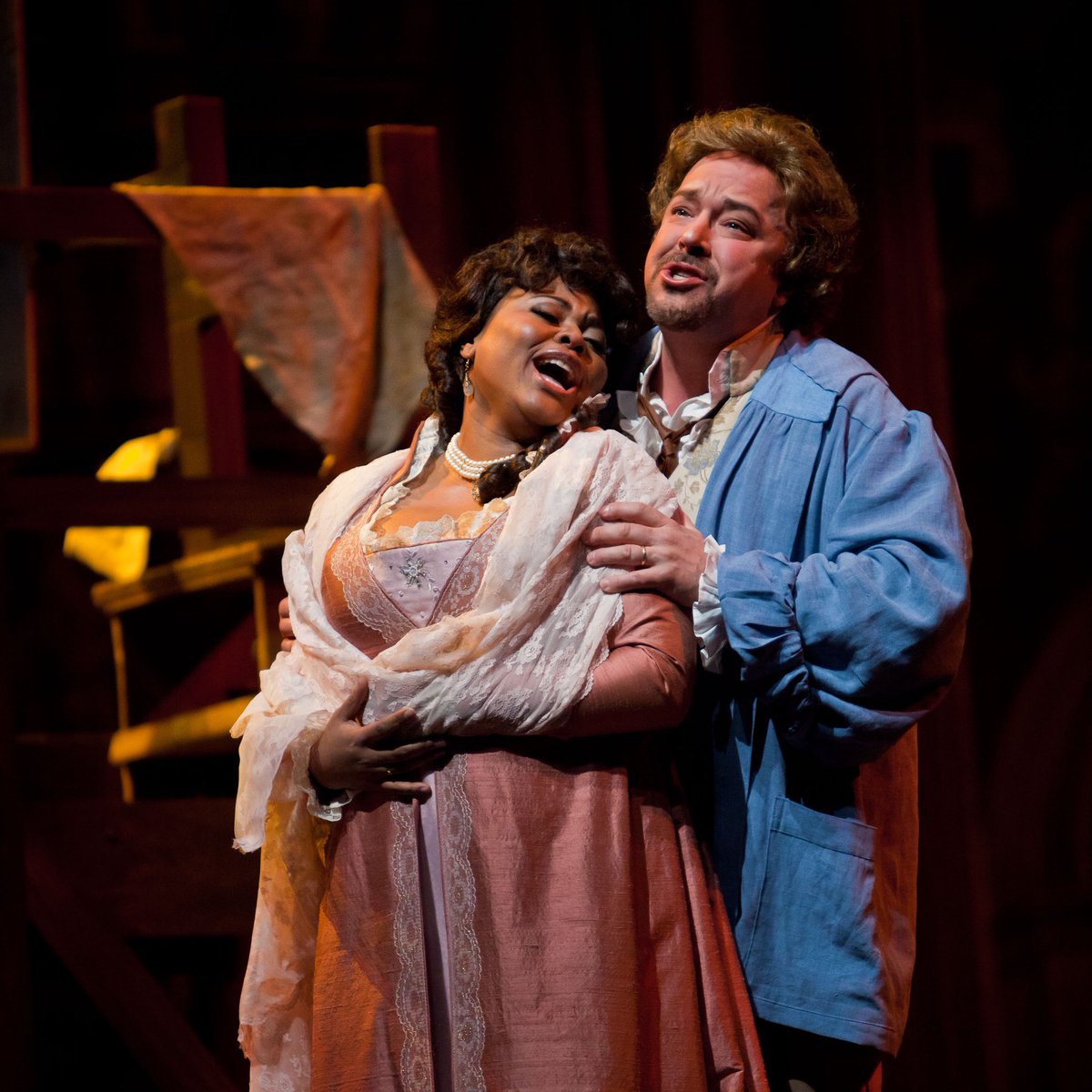 Share your ideal opera experience using just three words. Let's hear it! #DreamOpera #CreativeChallenge #YEGOpera

Photo: Nanc Price