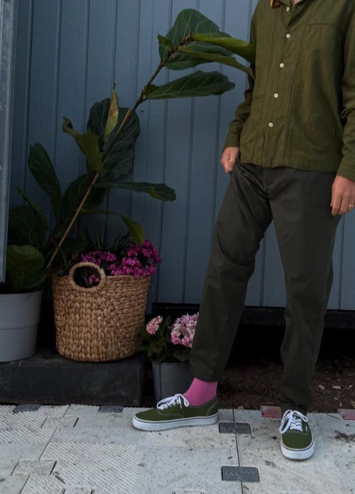 Wayne Sermon em novas fotos publicadas por sua esposa Alexandra Sermon durante a passagem da banda por Copenhagen, Dinamarca.

📸: @/alexandrasermon