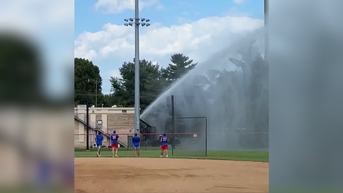 WHSVnews's tweet image. Firefighter allegedly floods baseball field with fire hose after ball hits his vehicle | Story: whsv.com/2025/07/23/fir…