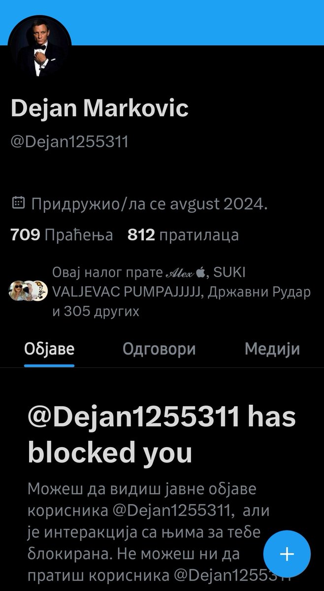 JLisce's tweet image. Evo ga hrabriša, blokirao me I onda pustio mašti na volju i odvezao mu se jezik, jer ne mogu da mu odgovorim, a pojma nemam ni ko je. Eto, molim nekog da mu prenese da mu Amerikanac poručuje da može da kiss my ass, slobodno 😊