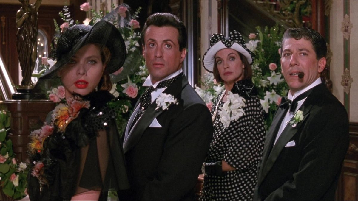 SelectWomanTaft's tweet image. Though not as hilarious as Over the Top, 1991’s Oscar is a fun, cute movie with a tremendous cast including Princess Aura from Flash Gordon and Joey Travolta.
Peter Riegert is funny and so is Marisa Tomei and Tim Curry.
👵🏼🍿